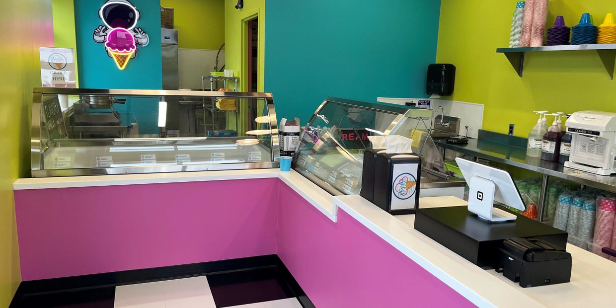 About Dipsy Ice Cream Shoppe